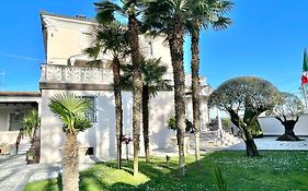B&B Stazione Don Camillo